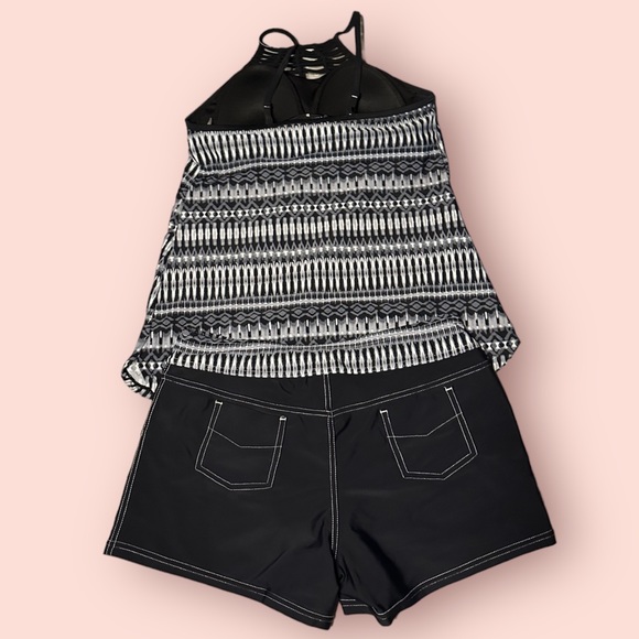 Free Country 2 Piece Tankini and Shorts Swim Set - Picture 3 of 6